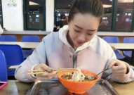 很少看到德国留学生娱乐吃瓜,娱乐吃瓜，鲜为人知的幕后故事